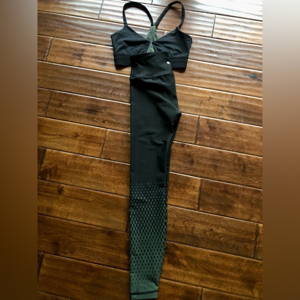 VIMMIA WORKOUT OUTFIT! - Picture 2 of 2